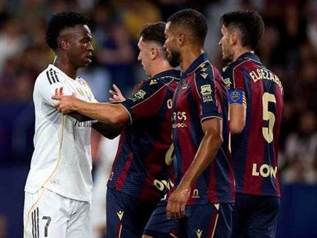 "חסר כבוד" (Omar Arnau/Photo by Quality Sport Images/Getty Images)