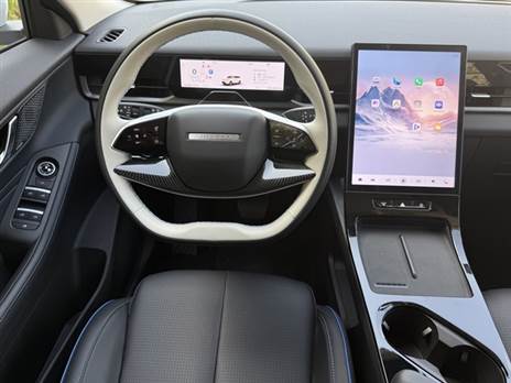 תצטרכו להתרגל להנדסת אנוש מבוססת מסך מרכזי, גם כדי לתפעל את המיזוג או לבחור עוצמת רגנרציה