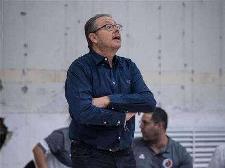 ענבר, דרוך לעבר המטרה (עודד קרני, מנהלת ליגת אתנה ווינר)