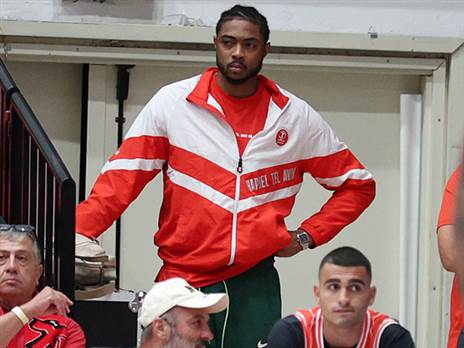 “עדיין לא עם הקבוצה“. קאבוקלו (אלן שיבר)