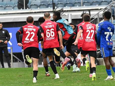 שיאנית המשחקים בשישי (ברני ארדוב)