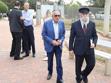 יו“ר מכבי ת“א, שמעון מזרחי (צילום: אלן שיבר)