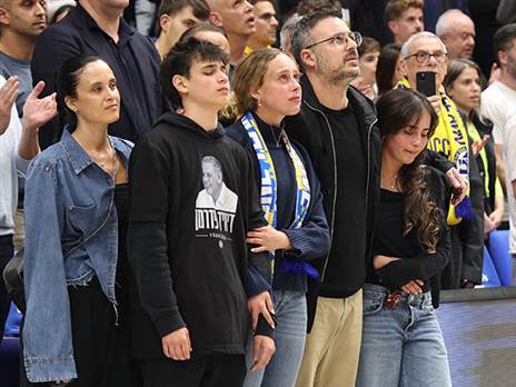 משפחת פדרמן הגיעה להיכל (אלן שיבר)