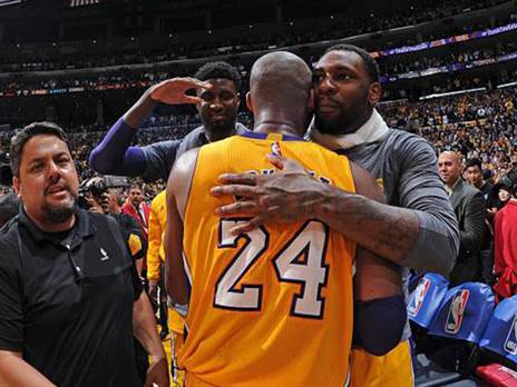 “קובי השפיע עליי לא רק בכדורסל“ (GETTY)