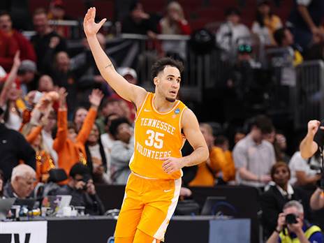 (Photo by Michael Reaves/Getty Images)