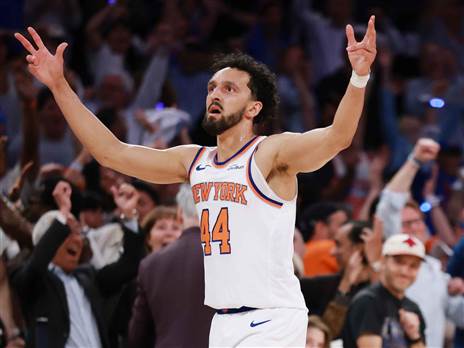משחקן ספסל בוושינגטון לאהוב הקהל בניו יורק (Getty)