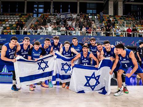 (FIBA)