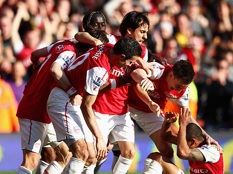 ארסנל חוגגת קאמבק מדהים (GETTYIMAGES)