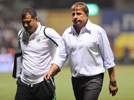 בדרך לעכו? דרסיליה (ניר בוקסנבאום)