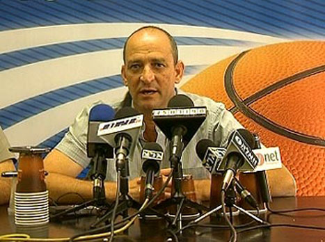 חילופי האשמות. שני