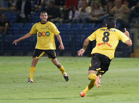 עזרא. שואף להשתפר (אריאל נובק)