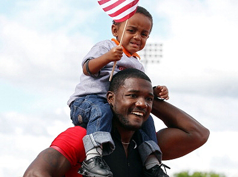גאטלין, חוזר לבמה המרכזית (gettyimages)