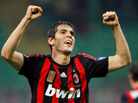 בסן סירו מחכים לו, ועדיין אוהבים, מסתבר. קאקה (GETTYIMAGES)