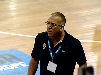 דגן. הפסד שלישי עם הבנות