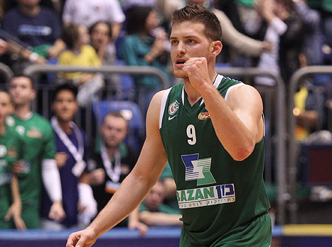 מקל. "זקוקים לקהל שלנו" (אלן שיבר)