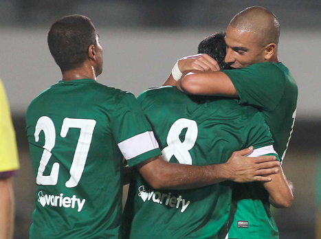 משחק ראשון, ניצחון ראשון. שחקני חיפה (אלן שיבר)