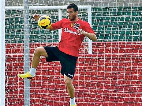 שוב עם הכדור. חמד