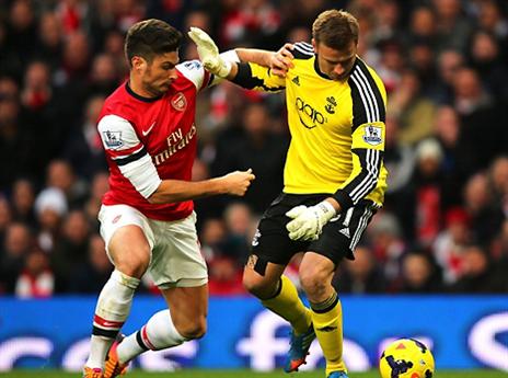 ז'ירו גונב לבורוץ את הכדור (gettyimages)