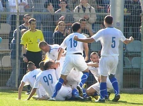 לא מפסיקים לחלום (באדיבות דאבל פס)