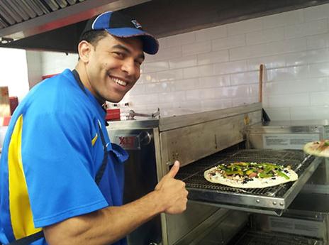 רק שלא יהיה כבד לפני ריאל (רועי גלדסטון)