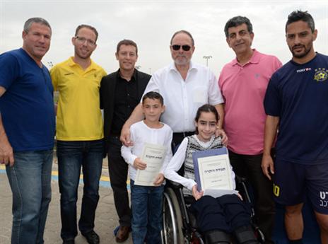 מקבלי המלגות (ישראל הדרי, סטודיו ברי)