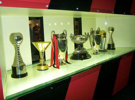 המוזיאון בסן סירו. ואן באסטן מחכה לכם שם (gettyimages)