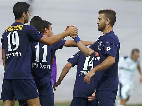 יש אמונה. שחקני מכבי פ"ת (אלן שיבר)