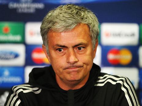 מוריניו, מסנגר על ההגנה (gettyimages)