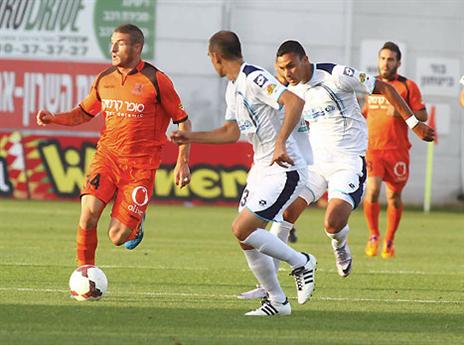 למרות משחק עצבני מאוד (אלן שיבר)