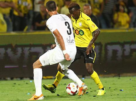 ביזבז מצב מצוין במצב של 0:0. קאיודה (צילום: אלן שיבר)