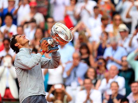 נדאל והגביע. הארון כבר מפוצץ (gettyimages)