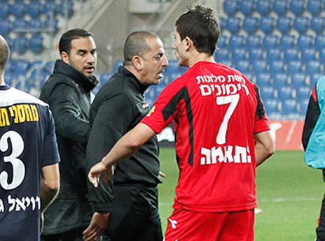 סילבס: "לא חורץ גורלות" (אריאל נובאק)