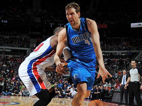 נוביצקי. יסגור 19 שנים בטקסס (gettyimages)