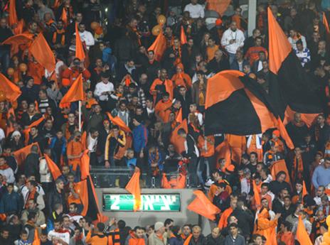 אוהדי בני יהודה. יסלחו?