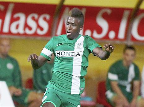 טוואטחה. עומדים לצידו (אלן שיבר)