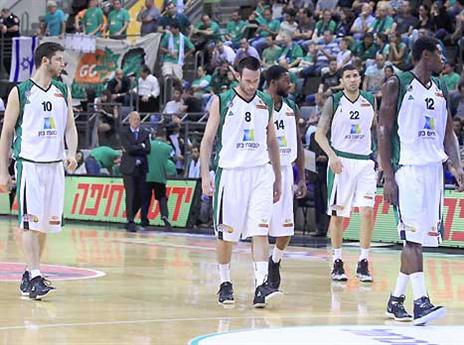 הם לא רגילים להראות ככה. מכבי חיפה (אלן שיבר)