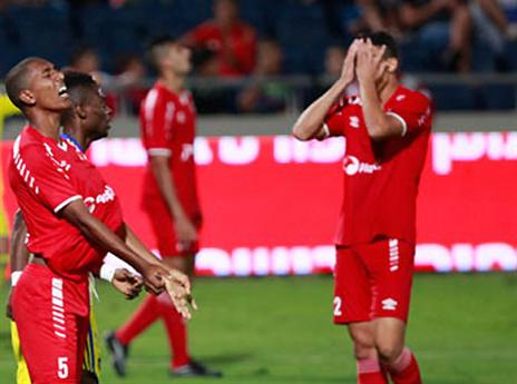 האדומים עם 7 ספיגות בשני משחקים