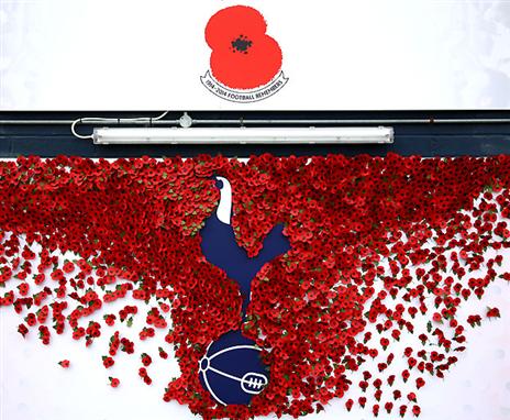 המחווה של טוטנהאם ליום הזיכרון האנגלי (getty)