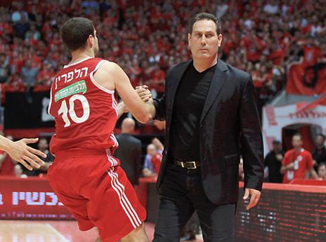 הלפרין לא ספר אף צהוב היום, אבל נשאר מנומס (צילום: אלן שיבר)