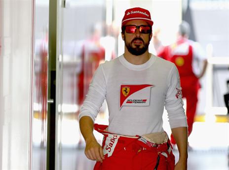 סוף עידן בפרארי. אלונסו במהלך ההכנות בברזיל (gettyimages)