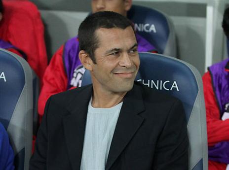 יחייך גם הערב? גיא לוי (יוסי שקל)