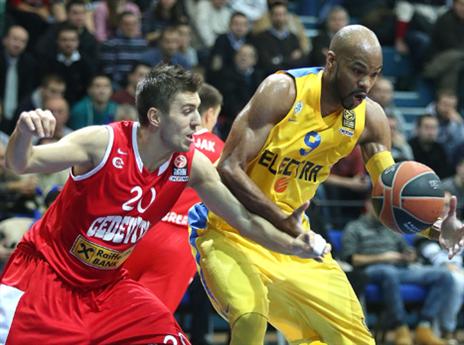 מצפים לו מאבקים קשים בטופ 16. טיוס (gettyimages)