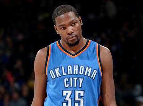 דוראנט. מי ינשל אותו מהפלייאוף? (getty)