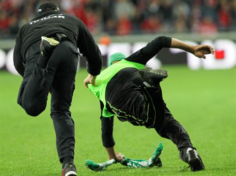 האוהד שפרץ, בית הדין יעניש? (דני מרון)