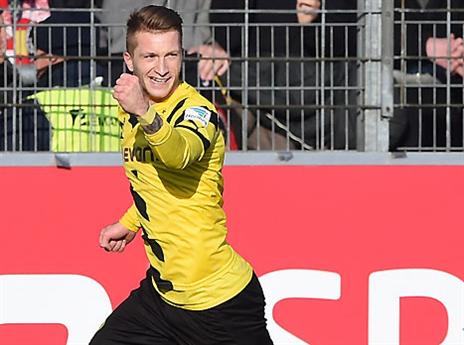 נשאר צהוב שחור. רויס (geettyimages)