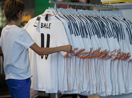 החולצות יפסיקו להימכר? (getty)