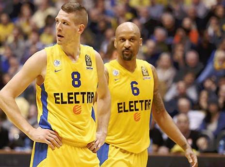 הרבה תלוי גם בהם. לינהארט וסמית' (אלן שיבר)