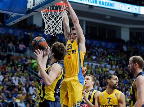 לא מספיק אגרסיביים. אלכסנדר מול וסלי (gettyimages)