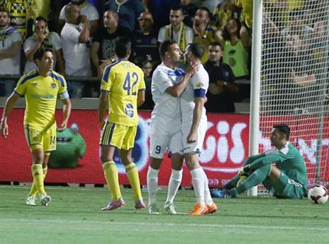 וזה עוד התחיל טוב. ישיגו מקום שני? (אלן שיבר)