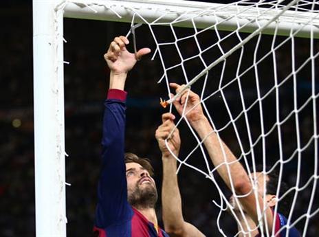 פיקה לוקח מזכרת (Getty)